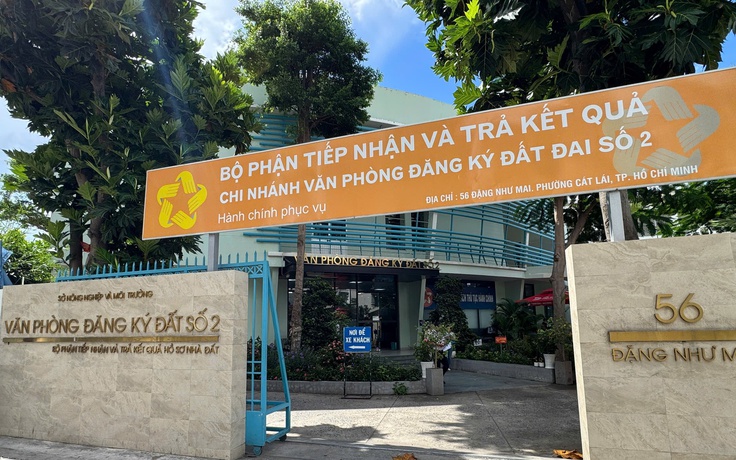 Người dân TP.HCM đã có thể ngồi ở nhà làm thủ tục nhà đất