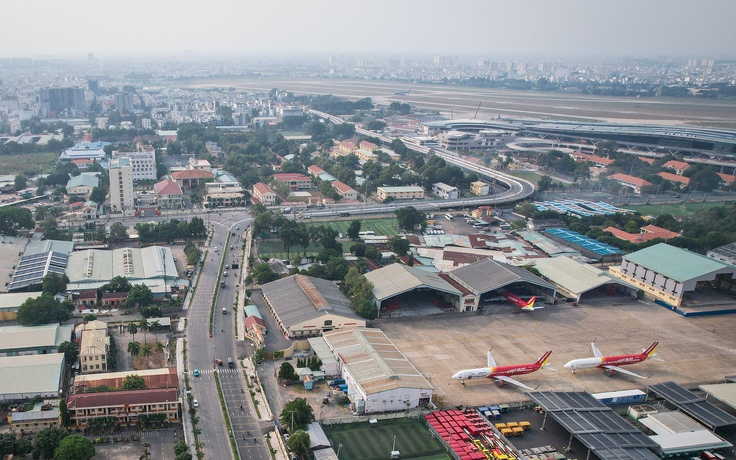Chuyên gia: TP.HCM nên làm đô thị sân bay cạnh Tân Sơn Nhất và gần Long Thành