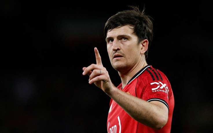 Báo Anh: HLV Tuchel gây sốc loại một loạt công thần của ‘Tam sư’, có Maguire