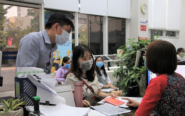 Bộ Nội vụ hướng dẫn về trường hợp phải hoàn trả tiền trợ cấp sau tinh giản biên chế