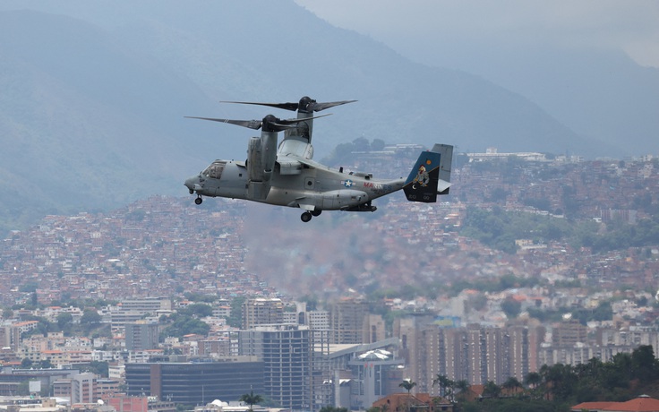 Máy bay quân sự Mỹ diễn tập giữa thủ đô Venezuela