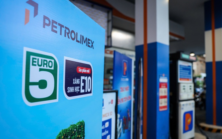 Petrolimex hướng dẫn thế nào với xe đang còn xăng cũ, phải đổ xăng mới E10?