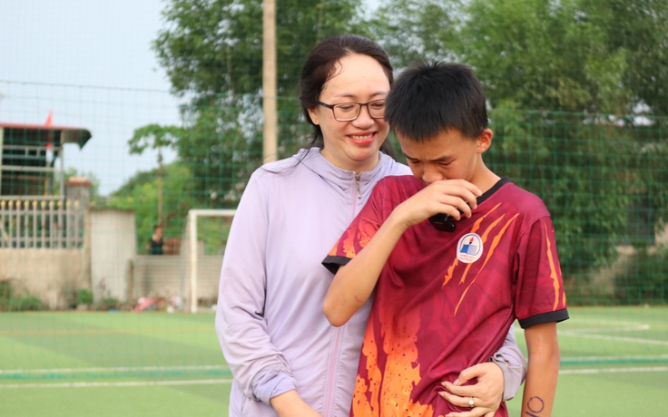 Tuyển sinh cho Học viện Bóng đá Trường Tươi Đồng Nai: Bật khóc khi trúng tuyển