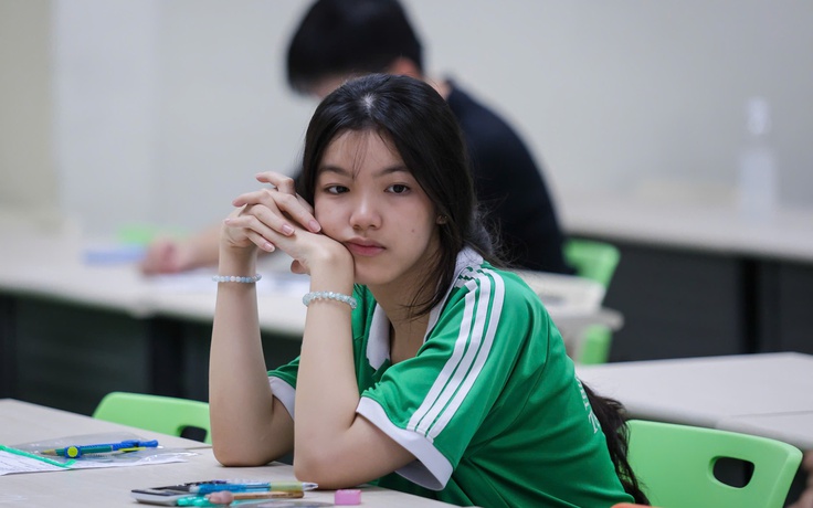 Nhiều thí sinh sốc với độ khó môn toán đề thi đánh giá năng lực đợt 2