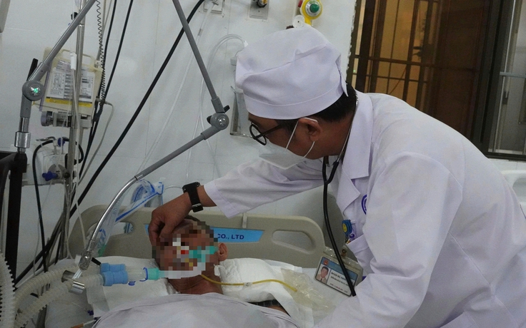 Cà Mau: Nhậu liên tục 11 tiếng, 1 người tử vong nghi do ngộ độc rượu