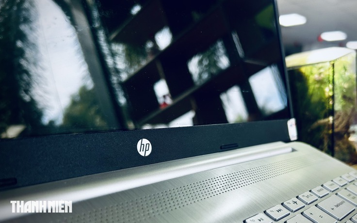 Hàng loạt laptop HP cao cấp đột ngột biến thành 'cục gạch' sau một đêm