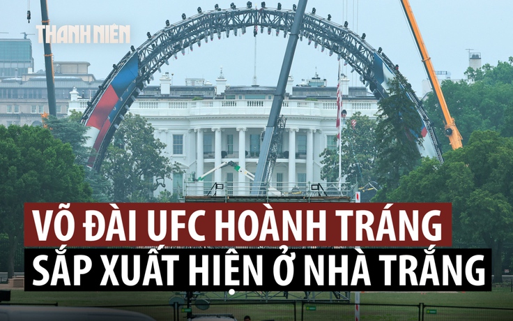 Ông Trump khoe lồng bát giác để đấu võ đài ở Nhà Trắng mừng ngày lập quốc