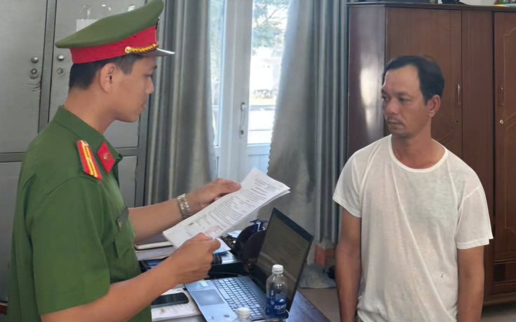 Đà Nẵng: Bắt nghi phạm dùng dao kề cổ nhân viên khách sạn cướp điện thoại