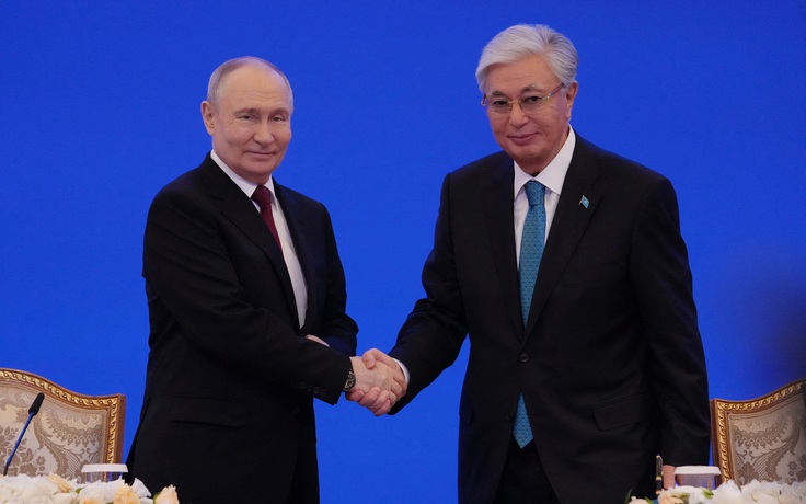 Nga ký thỏa thuận xây nhà máy điện hạt nhân ở Kazakhstan