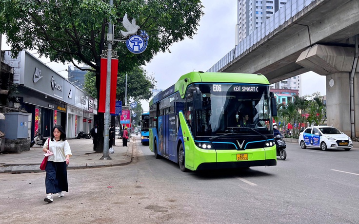 Hà Nội tính miễn vé xe buýt trong Vành đai 1 khi lập vùng phát thải thấp
