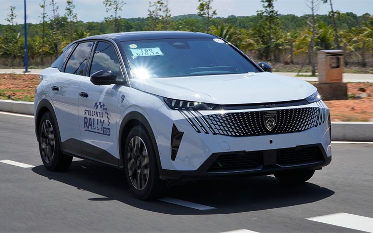 SUV châu Âu Peugeot 3008 mới tại Việt Nam có 2 phiên bản, giá từ 1,279 tỉ