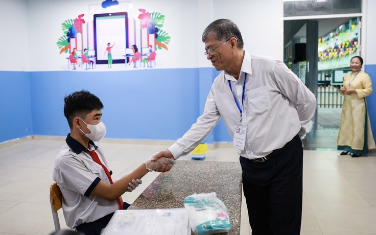 151.269 thí sinh TP.HCM bắt đầu thi lớp 10: Giám đốc Sở GD-ĐT nói về đề thi