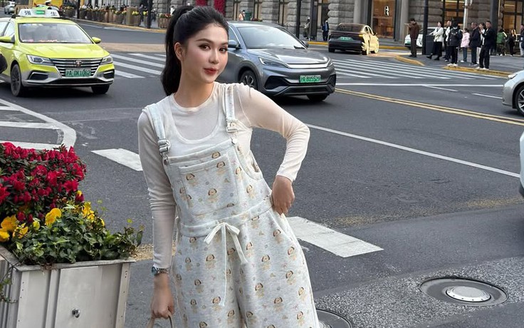 Hiệu ứng 'trẻ hóa' từ quần yếm: Bí quyết nằm ở cách phối đồ