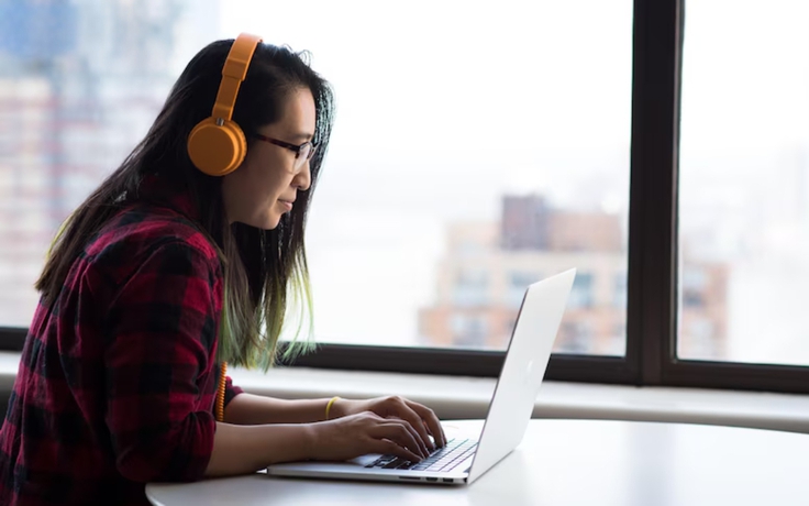 Lý do tai nghe Bluetooth nghe hay nhưng gọi điện lại dở