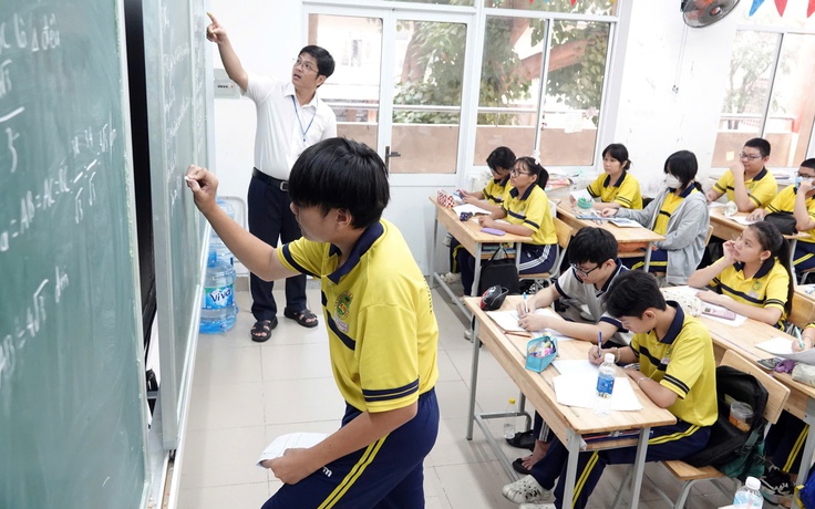 Tuyển sinh lớp 10 tại TP.HCM sau sáp nhập có 'hạ nhiệt'?