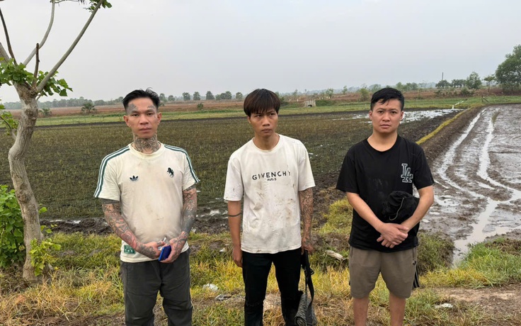 Biên phòng Tây Ninh bắt 3 người từng làm 'sòng bài online' nhập cảnh trái phép