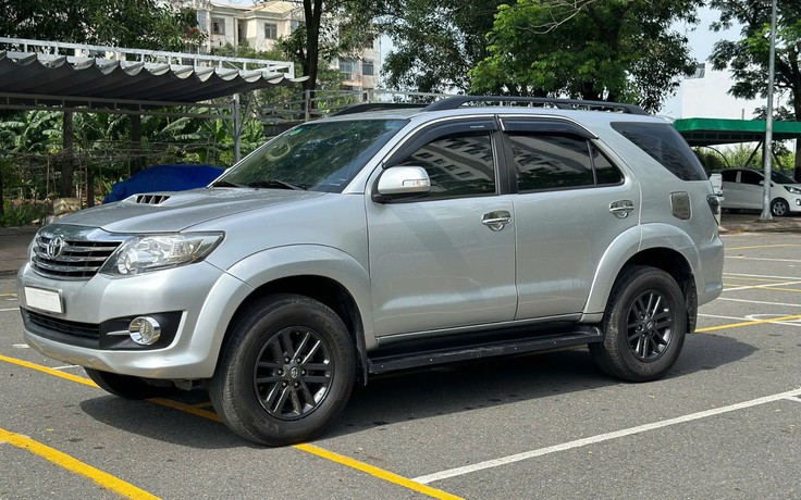 Xe SUV 7 chỗ nào rớt giá nhanh nhất sau 10 năm sử dụng?