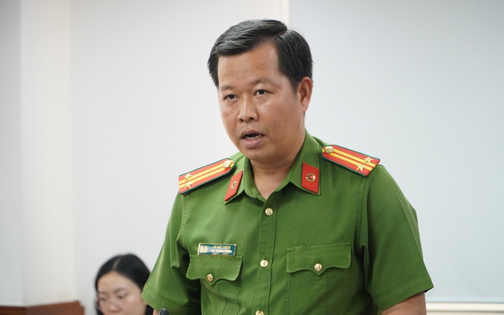 Công an TP.HCM: Xử lý lấn chiếm vỉa hè phải nắm rõ hoàn cảnh từng người dân