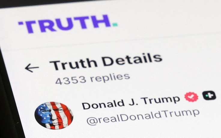 Công ty của ông Trump báo lỗ 400 triệu USD