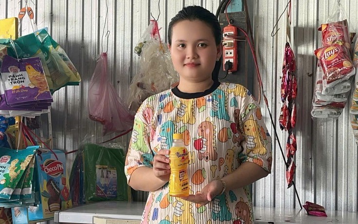 Trúng 50 triệu đồng, cả xóm miền Tây rộ ‘xé nhãn nhập mã’ sau khi giải khát