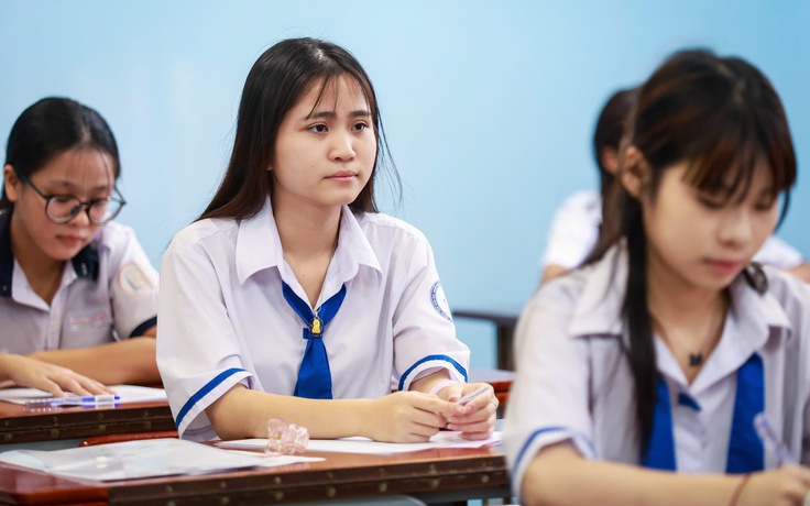 Đề tiếng Anh thi lớp 10 TP.HCM có 2 câu mới, thí sinh bất ngờ độ khó