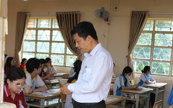 Tai nạn giao thông trước ngày thi tốt nghiệp THPT, nữ sinh TP.HCM được giúp đỡ