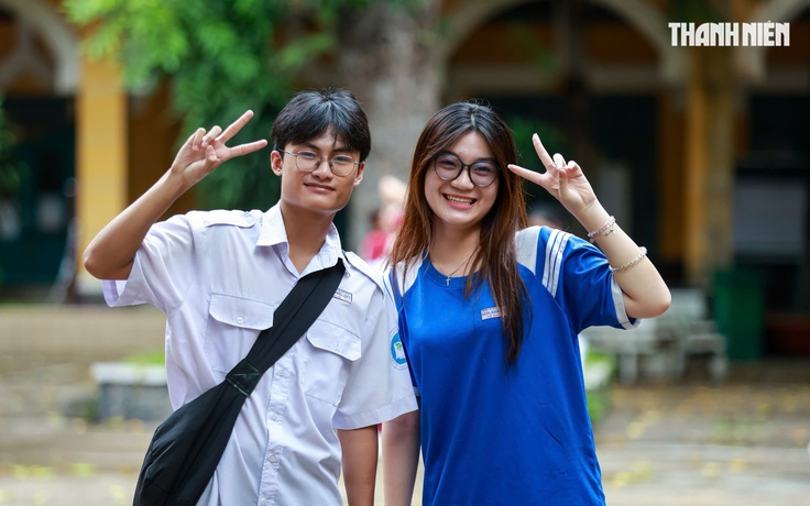Nhiều thí sinh thi tốt nghiệp THPT đoán đề văn ra chủ đề tuổi trẻ, vì sao?