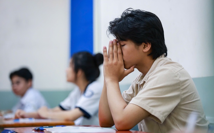 Thí sinh IELTS 7.5, SAT 1.430 than khó với đề tiếng Anh thi tốt nghiệp THPT