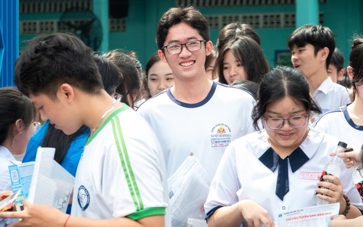 Học IELTS, SAT có lợi thế khi làm đề tiếng Anh thi tốt nghiệp THPT?