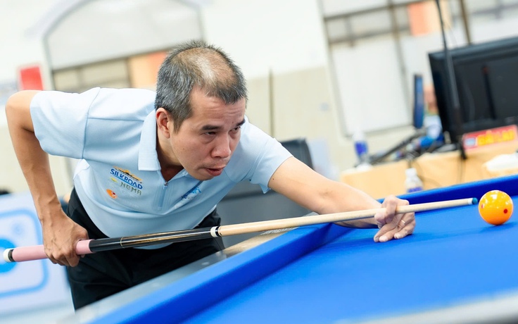Billiards: Trần Quyết Chiến bất ngờ tung sê-ri 20 điểm, ngược dòng đánh bại Chiêm Hồng Thái