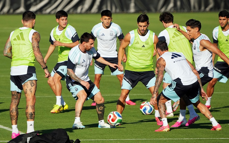 World Cup 2026: Argentina chốt đội hình đấu Algeria, Messi gặp lại ‘nhân vật đặc biệt’