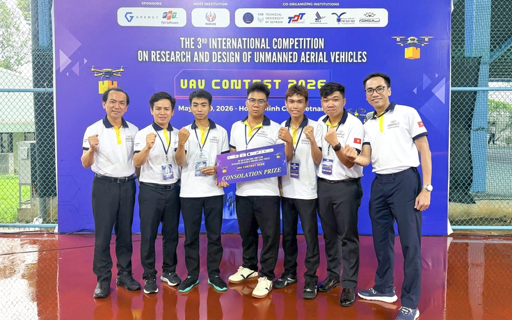 Từ giảng đường Quảng Ngãi đến sân chơi UAV quốc tế