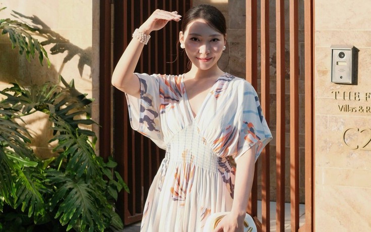 Váy suông linen, đầm lụa satin: 2 thái cực thời trang chiếm trọn tủ đồ hè