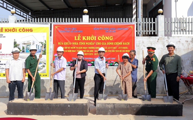 Khởi công sửa chữa nhà tình nghĩa cho vợ liệt sĩ tại xã Củ Chi