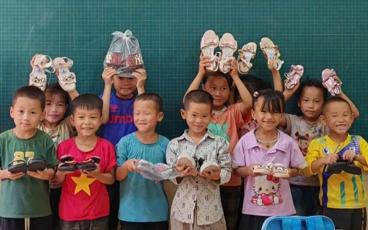 Từ bục giảng đến những nhịp cầu yêu thương