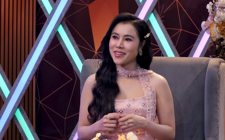 Ca sĩ bolero Hồng Gấm tiết lộ cuộc sống kín tiếng tuổi 33