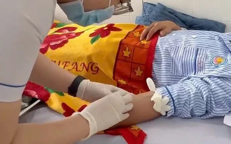 15 công nhân ở Tây Ninh nhập viện TP.HCM vì nhiễm độc chì