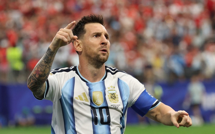 Nóng: Messi hỏng penalty rồi vẫn… sút tung lưới Áo, xô đổ kỷ lục ghi bàn World Cup