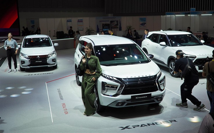Xe gia đình cỡ nhỏ: Veloz Cross lao dốc doanh số, Xpander dẫn đầu nhóm xe xăng