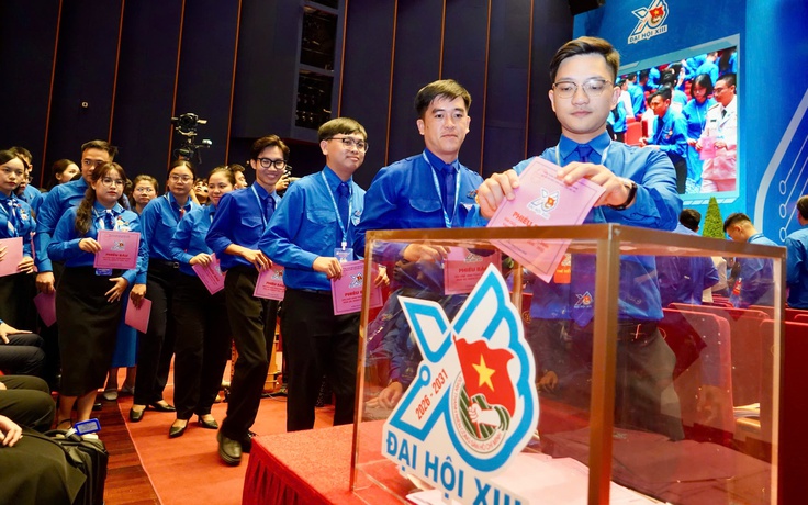 Bầu nhân sự vào Ban Chấp hành T.Ư Đoàn khóa XIII