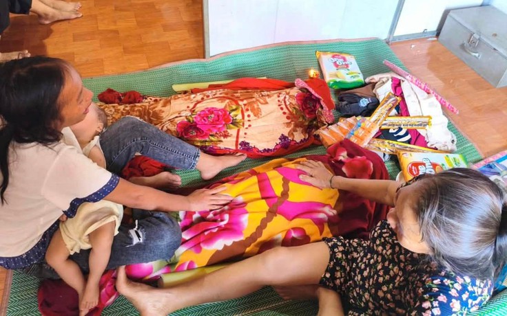 Hai chị em ruột đuối nước tử vong dưới ao
