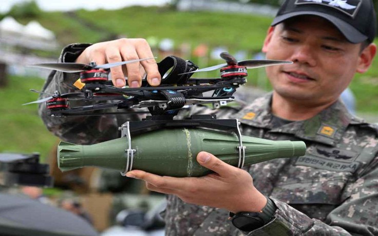 Hàn Quốc huấn luyện 500.000 'chiến binh drone'