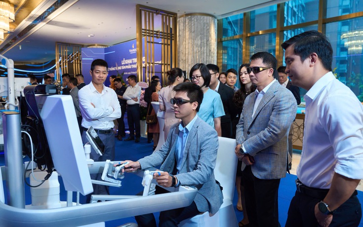 Lần đầu tiên Việt Nam có trung tâm phẫu thuật Robot công nghệ cao