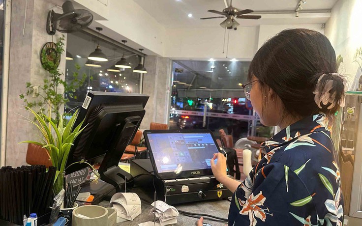 Trả tiền bật nhạc ở quán cà phê: Sau xôn xao là... ngơ ngác
