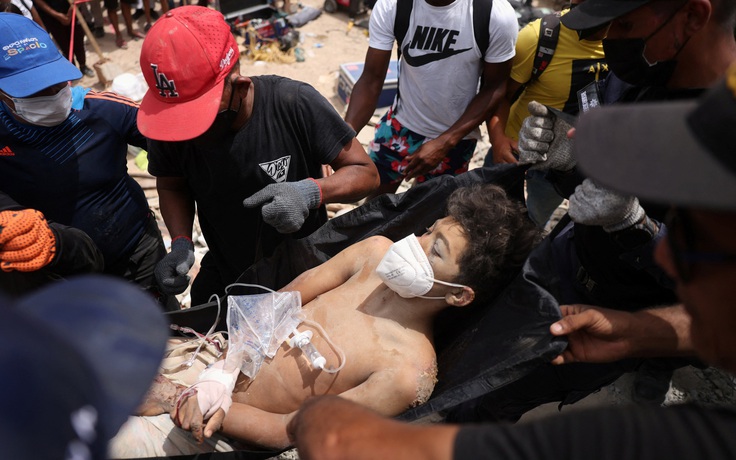 Những phép màu sau trận động đất kép tại Venezuela