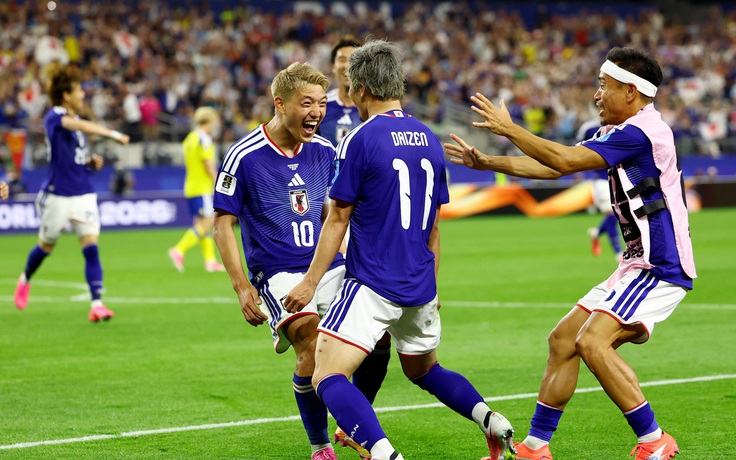 Cầu thủ Nhật Bản gây sốc cho đội tuyển Brazil, HLV Ancelotti kêu gọi bình tĩnh: ‘Chiêu trò tâm lý đấy’