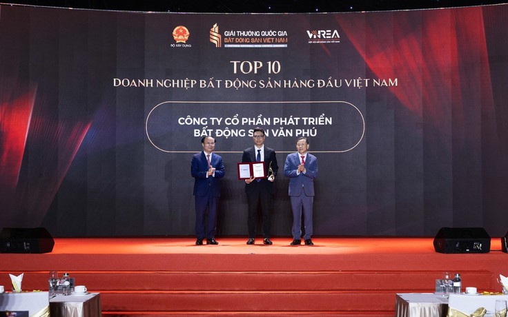 Văn Phú vào Top 10 doanh nghiệp bất động sản hàng đầu Việt Nam