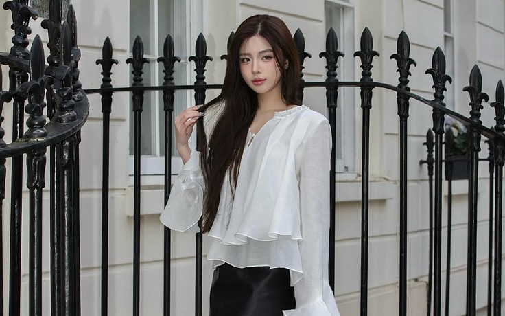 Tạo điểm nhấn kiêu kỳ bằng những mẫu áo kiểu nhiều tầng