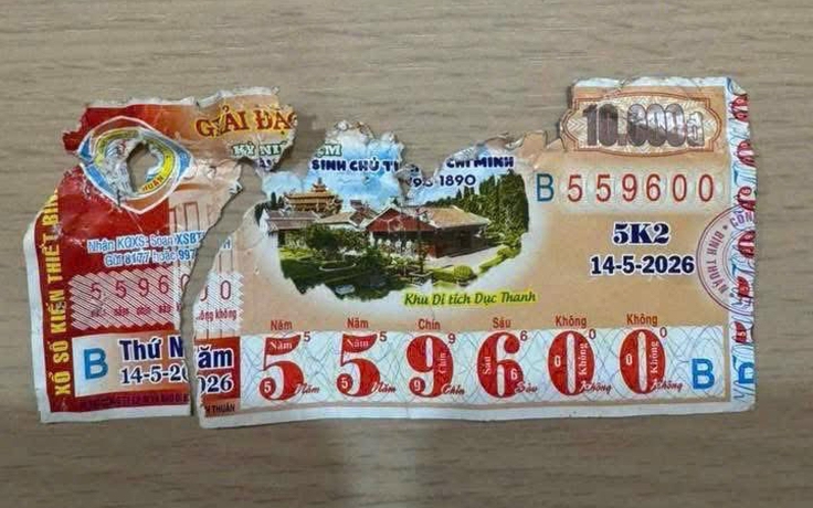 Tờ vé số trúng 50 triệu xổ số miền Nam bị rách đôi đã được trả thưởng
