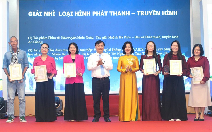 Trao Giải báo chí Nam bộ lần thứ I, vinh danh 22 tác phẩm xuất sắc